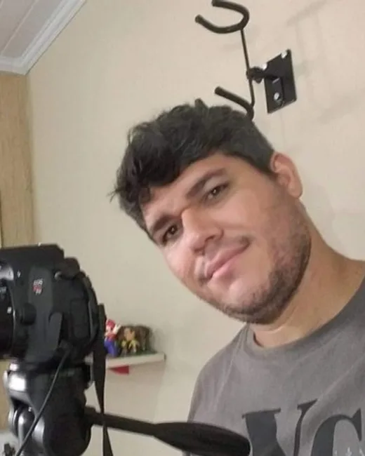Prof. Paulo Pereira em sala de aula, eventos e com a família